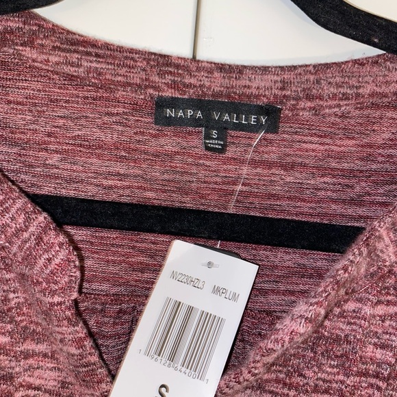 Napa Valley Long Sleeve Solid Hacci Pleat Henley Top - Picture 2 of 5